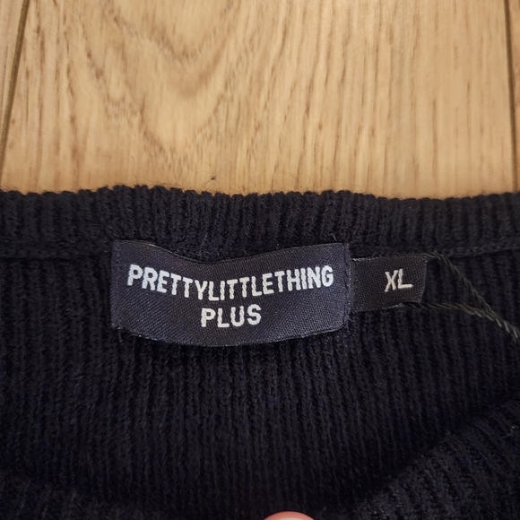 PrettyLittleThing Plus Sweater - Picture 3 of 11